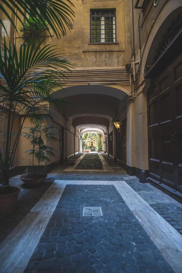 Triton Place Rome Buitenkant foto